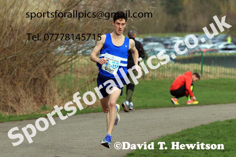 Senior and Veteran Men in the 2024 NECAA Road Relays Champs., Hetton Lyons Country Park, Hetton le Hole, County Durham. Photo: David T. Hewitson/Sports for All Pics